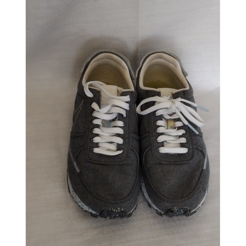 Nike Women's Size 8 Gray Blue Running Shoes CZ4337-001 Athletic Sneakers